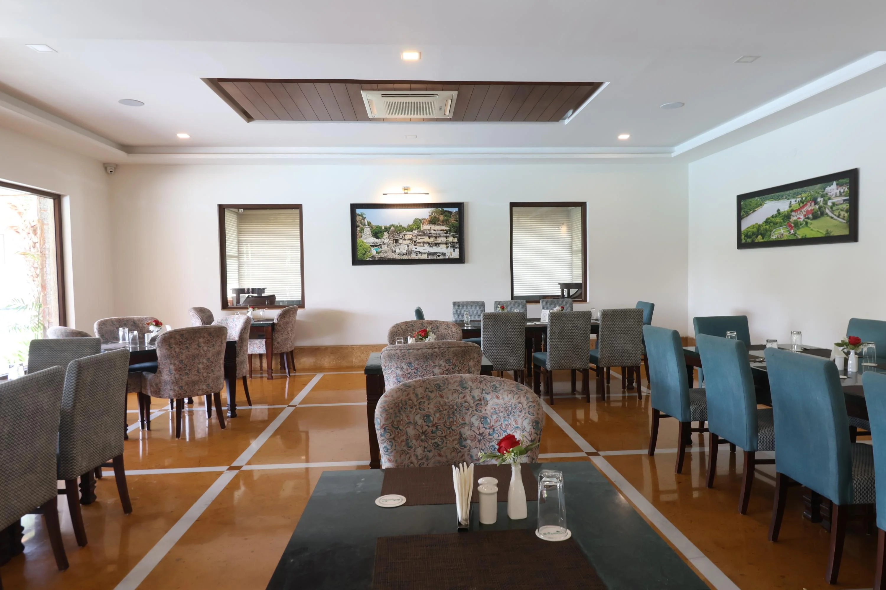 Santript – Multi Cuisine Restaurant 3